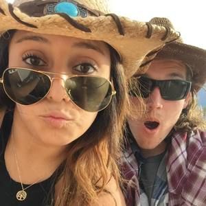 Meet your Posher, Juliette